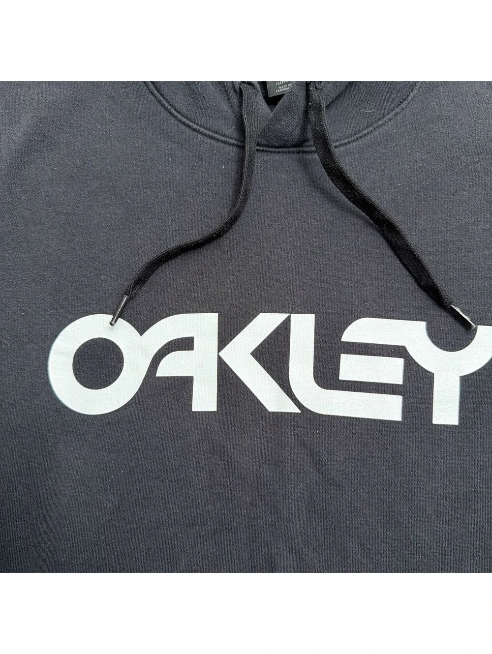 Oakley Hoodie Mens M Black Spell Out Logo Pullover Sweatshirt Skate Surf Y2K
